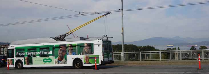 Coast Mountain Bus New Flyer E40LF 2164 Specsavers